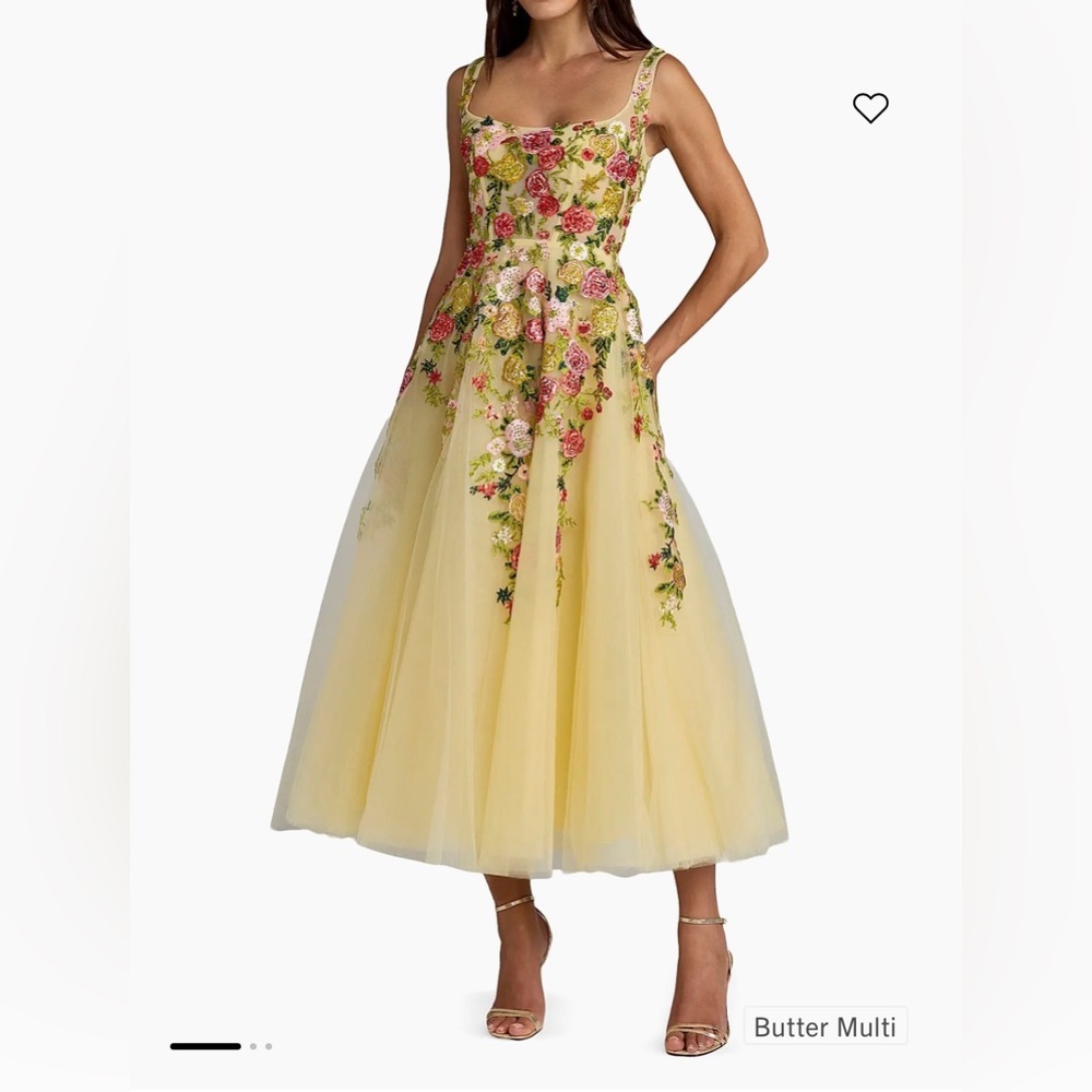 Size 4 Mac Duggal yellow 
Floral Embroidered Tulle Cocktail Dress